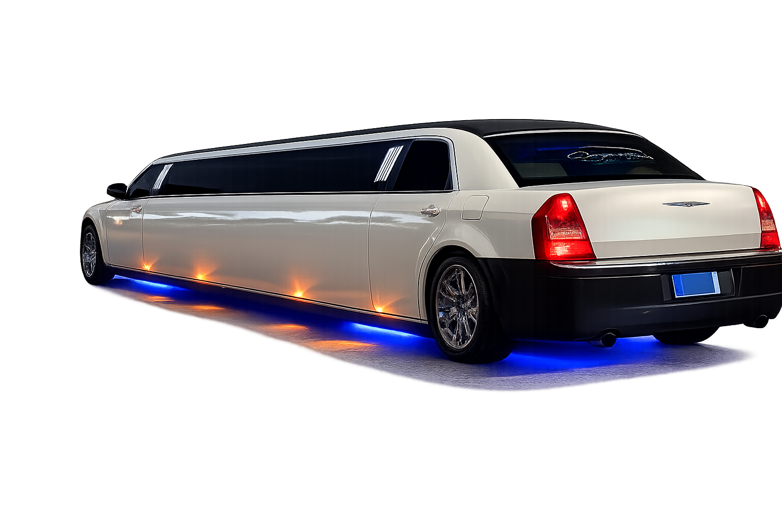 Limusina larga blanca estilo Chrysler 300 vista desde atrás en ángulo, con ventanas oscuras, llantas cromadas y luces LED azules y naranjas debajo del vehículo, sobre fondo transparente.